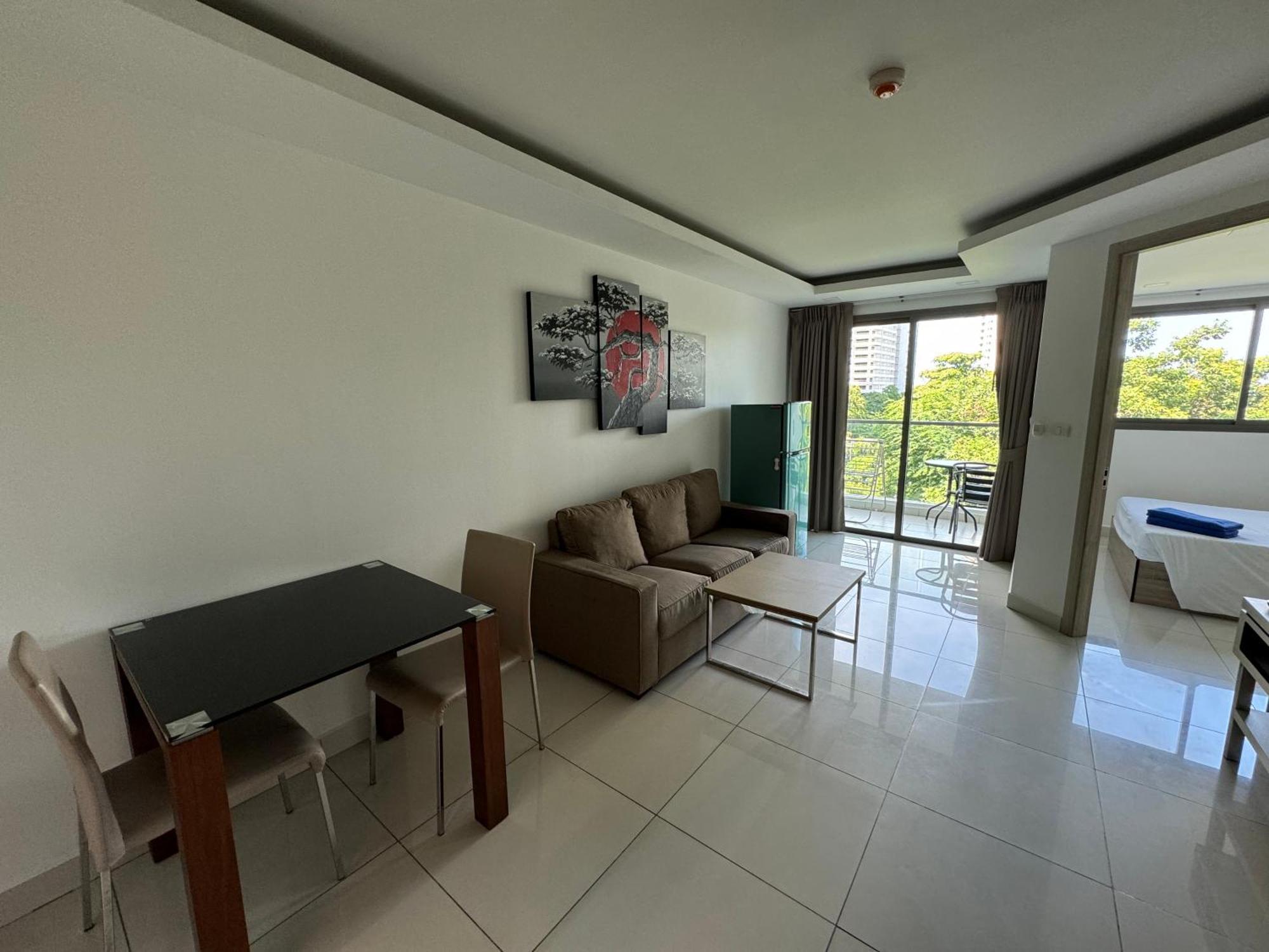 Laguna Bay 2 By Pattaya Sunny Rentals Room photo