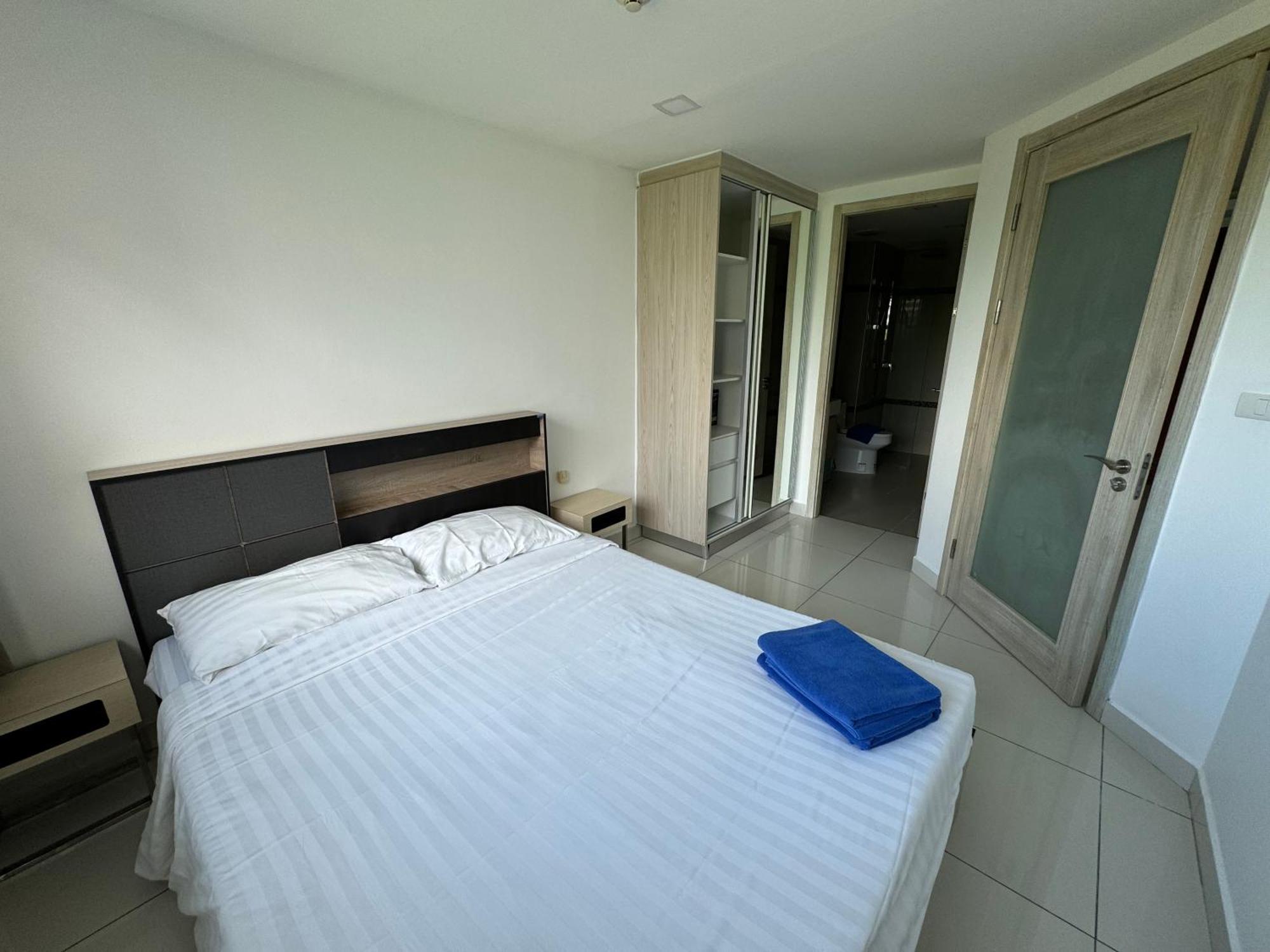 Laguna Bay 2 By Pattaya Sunny Rentals Room photo