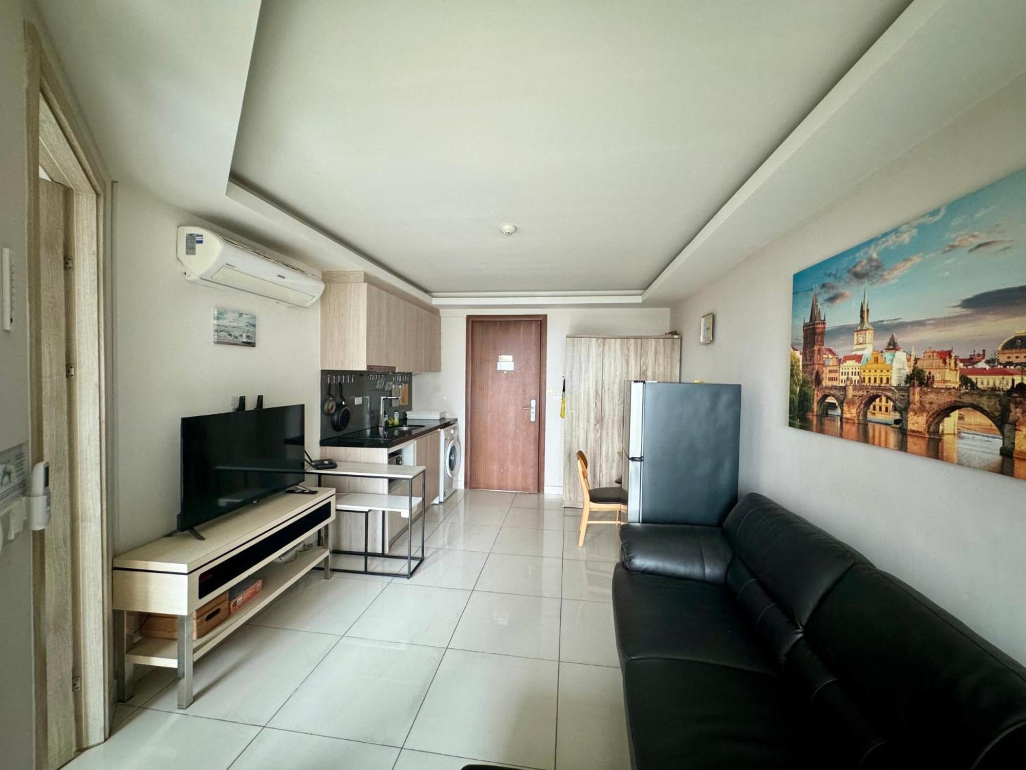 Laguna Bay 2 By Pattaya Sunny Rentals Room photo